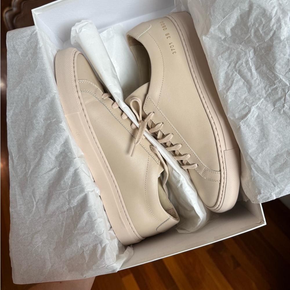 Common Projects Beige women’s Achilles Sneakers